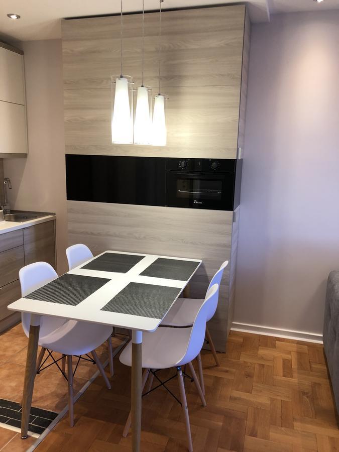 5 Stars Apartment With Free Garage Place Novi Sad Exterior photo
